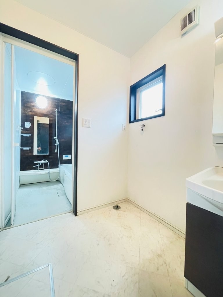 岡崎市栄町5丁目の脱衣所