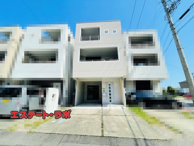 岡崎市栄町5丁目の外観パース|●物件の内覧受付中。
お気軽にお問合せください♪