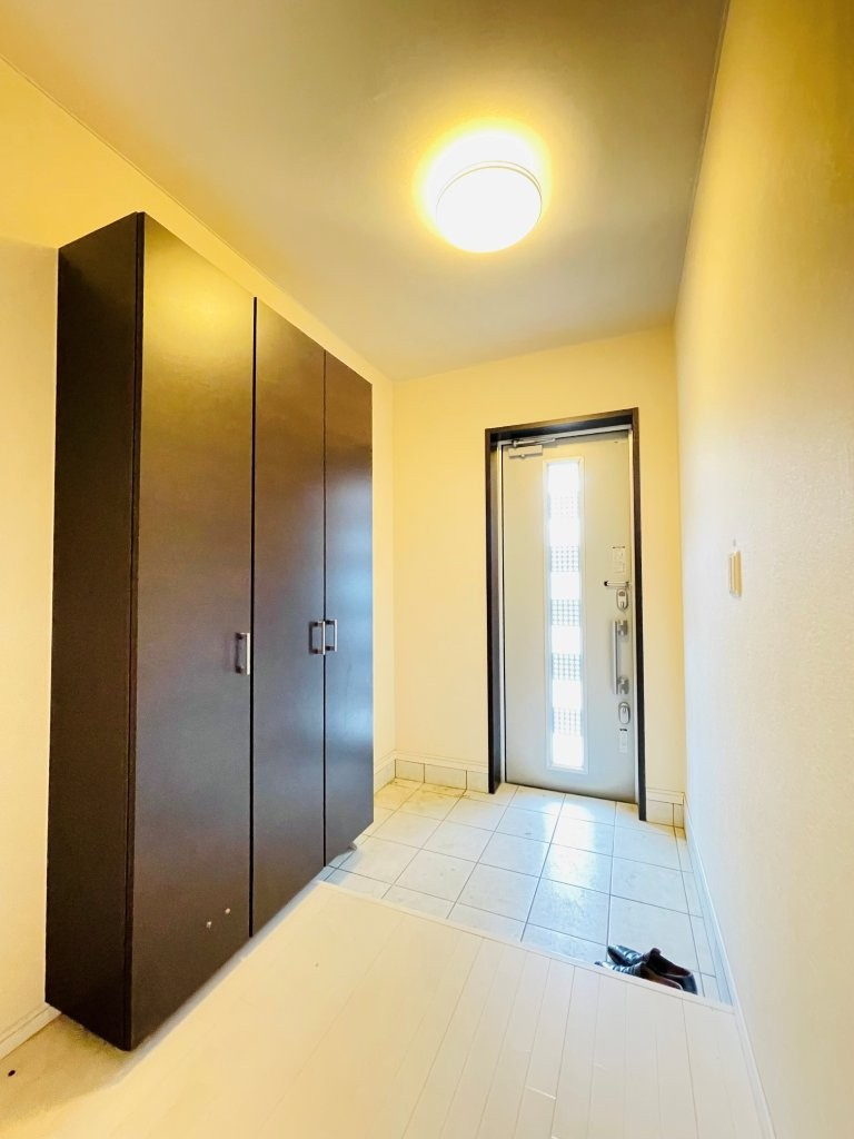 岡崎市栄町5丁目の玄関