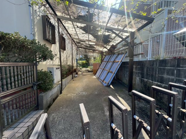 上本佐倉１丁目　中古戸建の駐車場
