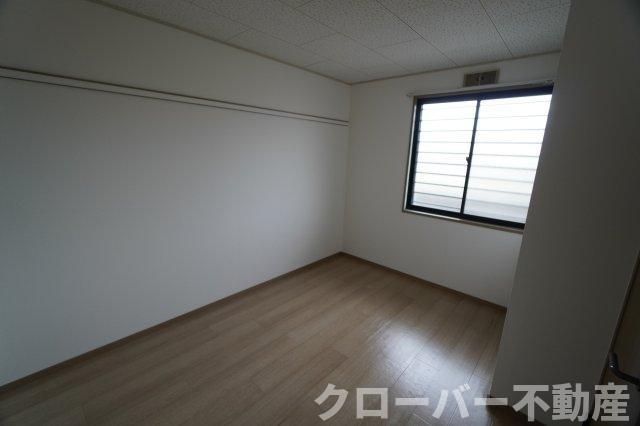 サンガーデン福本の居間・リビング