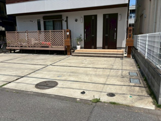 【駐車場】