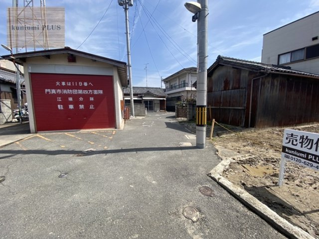 門真市江端町の前面道路含む現地写真