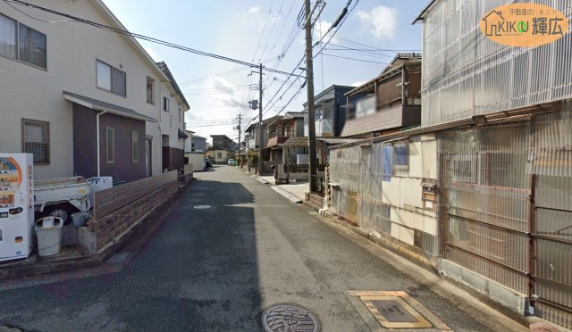 高砂市神爪5丁目　土地の前面道路含む現地写真