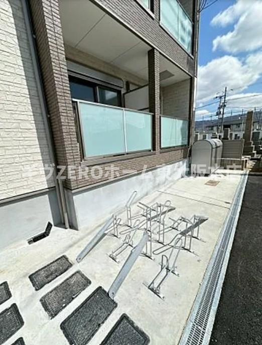 F asecia laniの駐車場