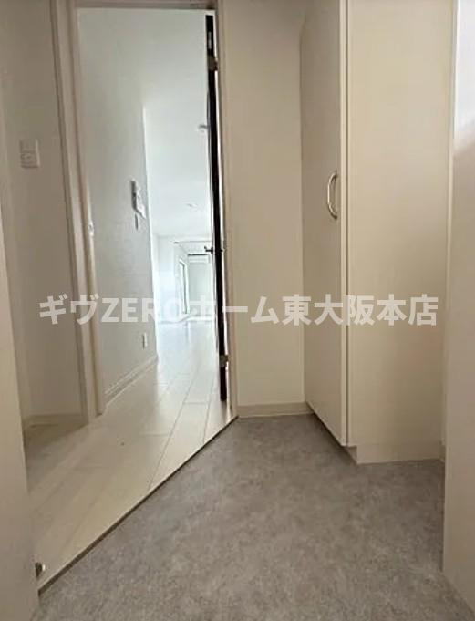 F asecia laniの玄関