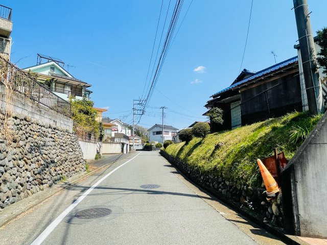 あきる野市草花　売地のその他|前面道路