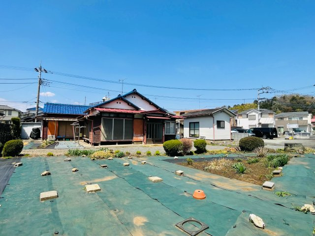 あきる野市草花　売地の外観