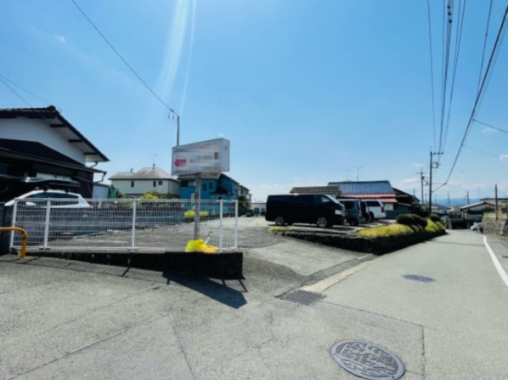 あきる野市草花　売地の外観