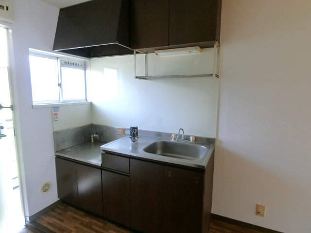 サンパレス成東A棟のキッチン