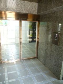 クリアコート烏山のその他共用部分|安心のセキュリティー：オートロック