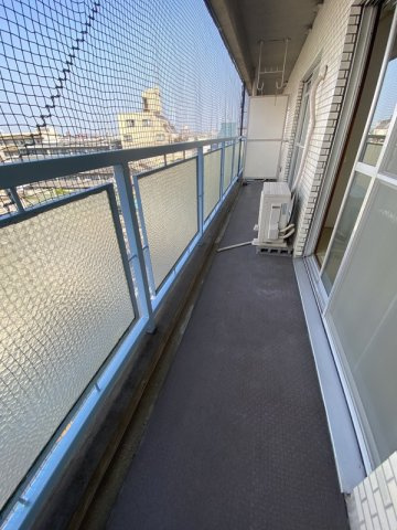 桑の木マンションのバルコニー