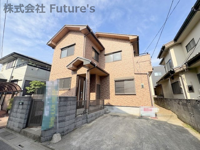 三郷市高州1丁目　中古戸建の外観|三郷市高州1丁目！「高州一丁目北」バス停まで徒歩2分！2002年4月築の中古戸建