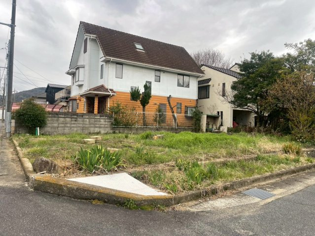 東粒浦　のどかな分譲団地の中の角地