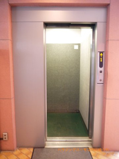 【その他共用部分】 | もちろん、エレベーターもあります。