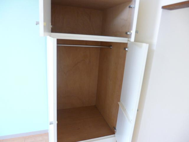 さいたま市桜区大字上大久保の賃貸マンションの収納|ちょっとした収納スペースも充実しています