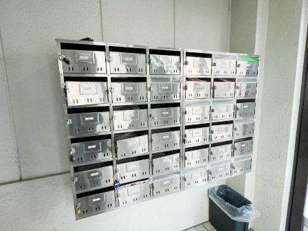 さいたま市桜区大字上大久保の賃貸マンションのエントランス|清潔なエントランスです