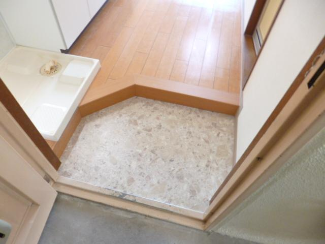 さいたま市桜区大字上大久保の賃貸マンションの玄関|ゆったりとした玄関です