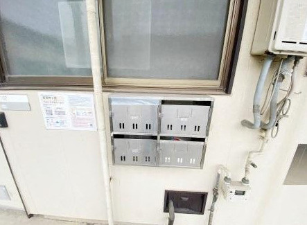 さいたま市南区鹿手袋２丁目のアパートのエントランス