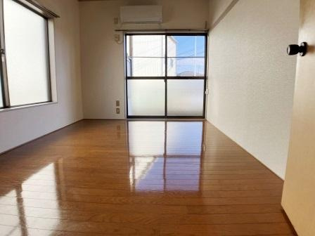 サンハイツA　SHIBUYAの内装|明るい色調の室内です