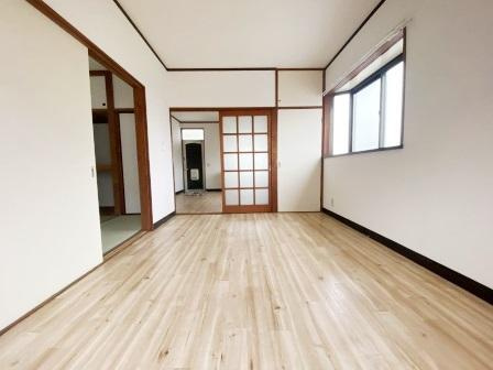 コーポさくらの洋室|広々とした洋室です