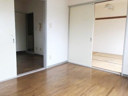 藤栄コーポの居間・リビング|リビングです