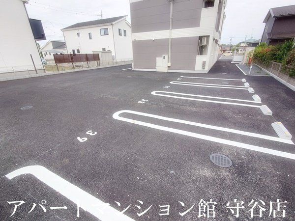 ＦＫ５の駐車場