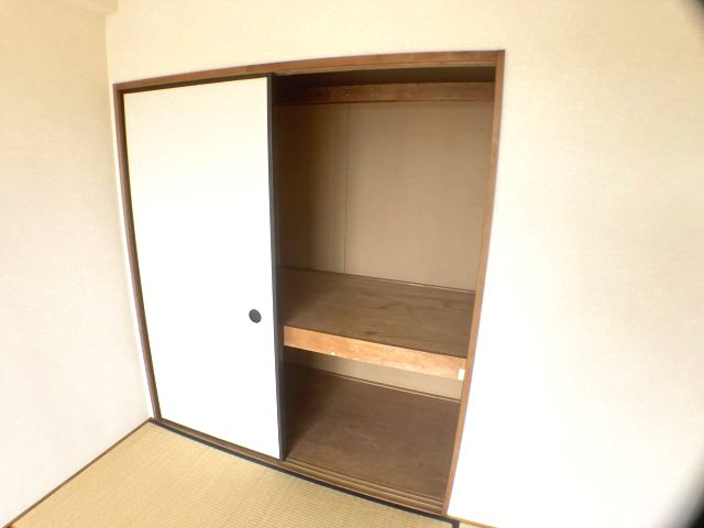 グレーストーエイの収納|たっぷりとした収納スペースです