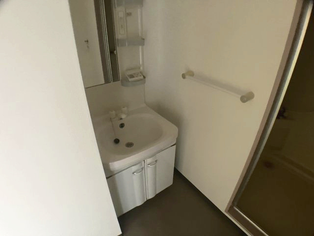 グレーストーエイの洗面所