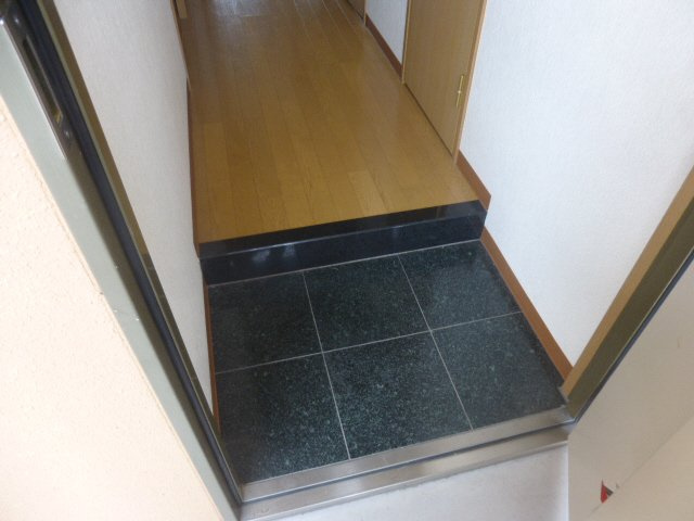 ハイトピア姫路の玄関