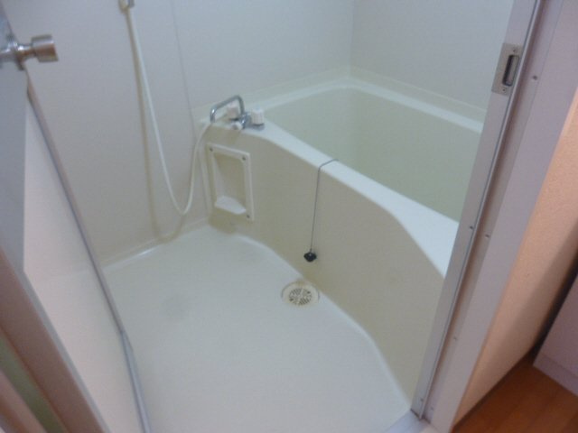 ハイトピア姫路の浴室