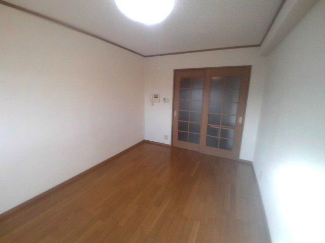 ポコアポコ明石鍛冶屋町Ⅲ番館の収納