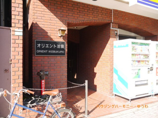 【エントランス】