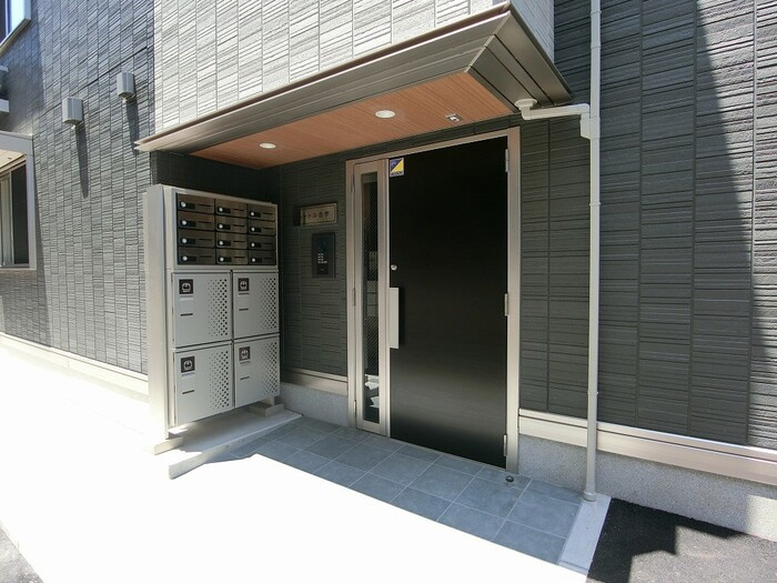 【エントランス】シャトル古市 