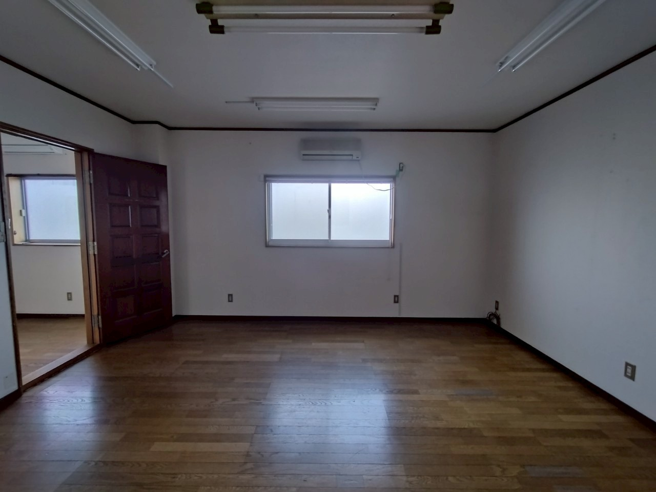 稲熊町7丁目貸店舗・事務所の内装