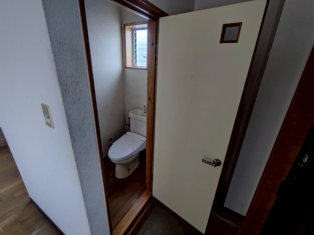 稲熊町7丁目貸店舗・事務所のトイレ