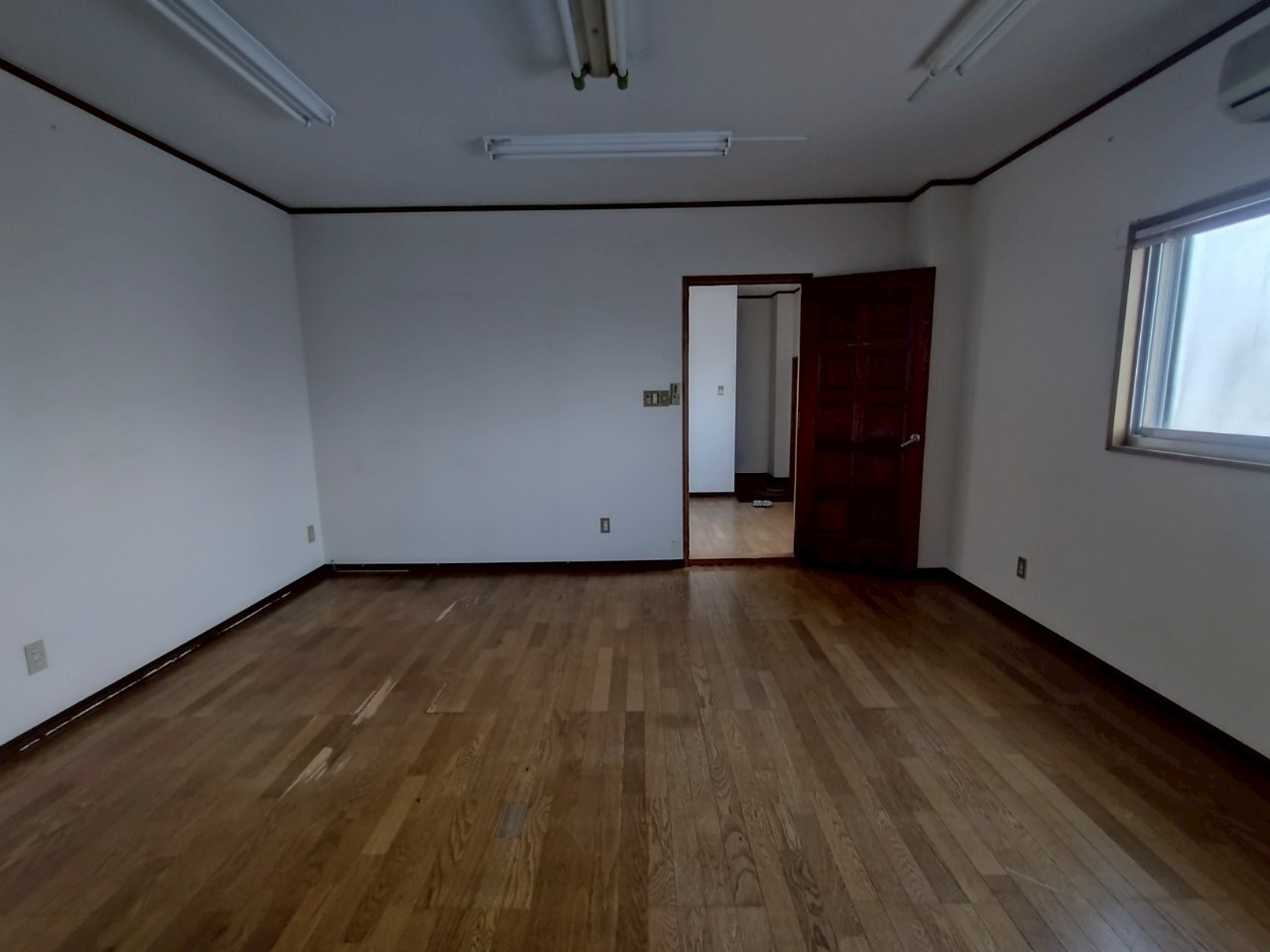 稲熊町7丁目貸店舗・事務所の内装