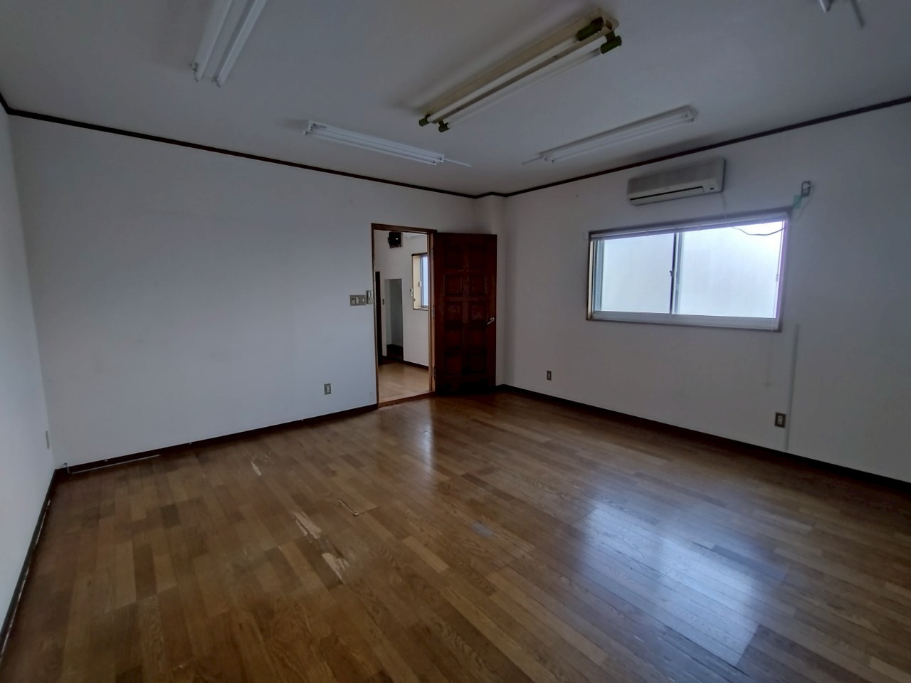 稲熊町7丁目貸店舗・事務所の内装