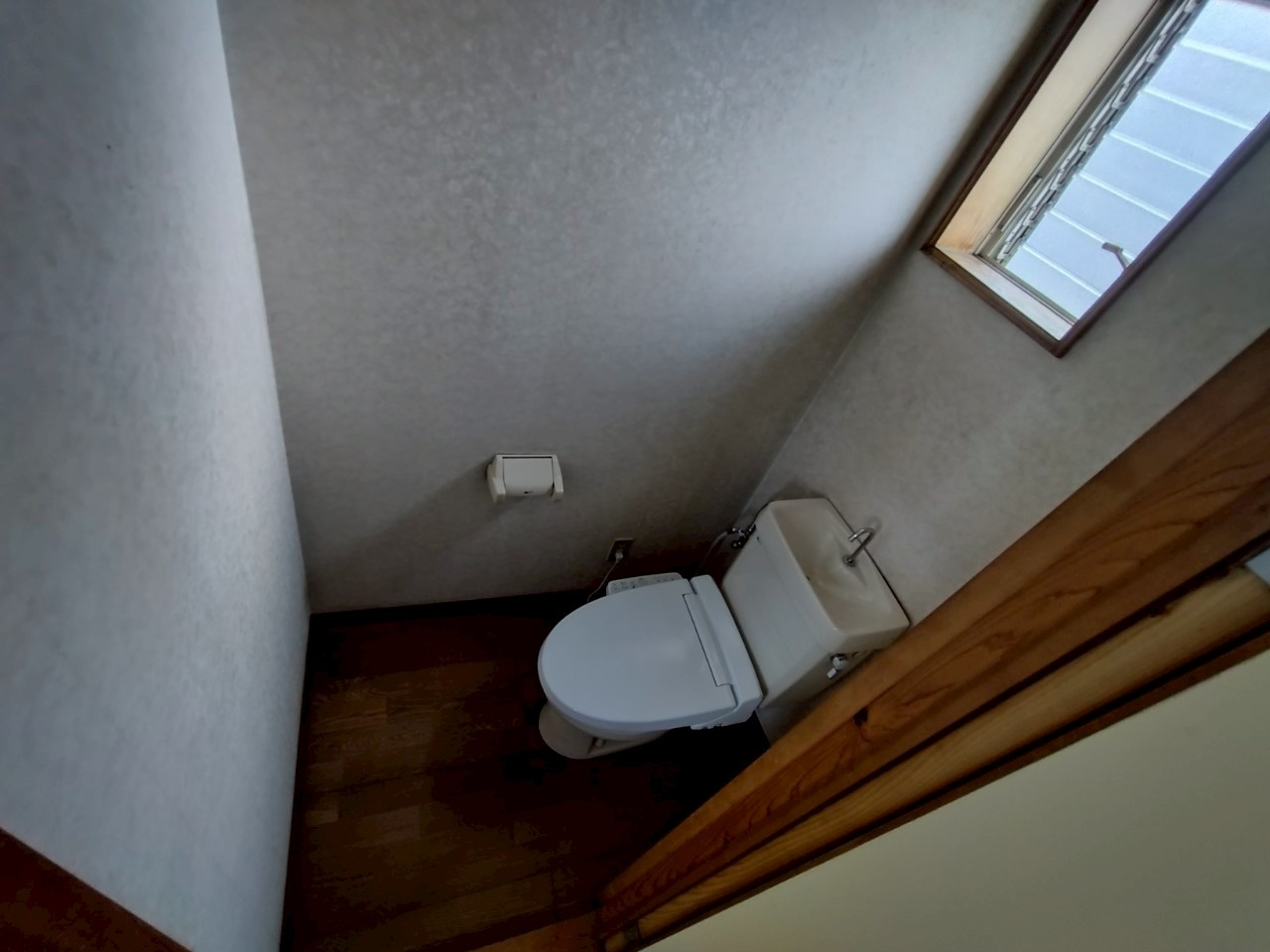 稲熊町7丁目貸店舗・事務所のトイレ