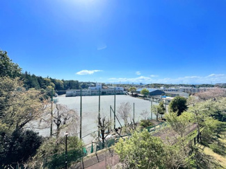 【展望】 | ◆気持ちのいい空が見渡せる広いバルコニー。爽やかな風を感じて、心躍る素敵な暮らしがはじまります。通風・採光にも優れ、心地よい光と風があふれています♪