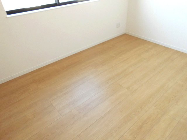 アルポルト上ノ丸の洋室