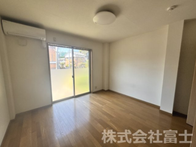 メゾン・ド・パッサーレの洋室