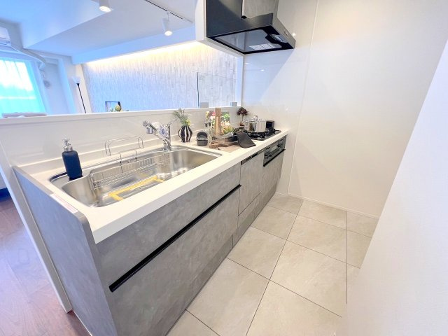 コスモ立川サングレイス　のキッチン