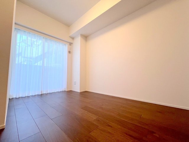 コスモ立川サングレイス　の洋室