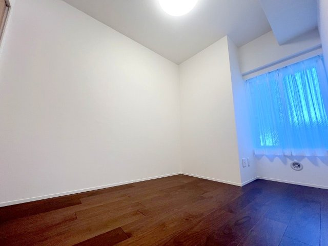 コスモ立川サングレイス　の洋室