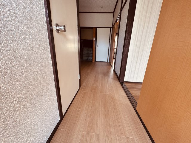 【設備】 | 狭山貸家 | 廊下部分