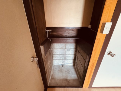 【設備】 | 狭山貸家 | 洗濯機置場
