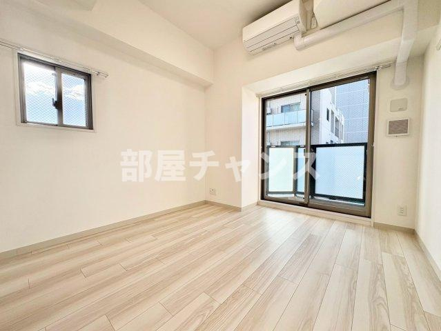 エステムコート名古屋新栄Ⅲグローリィの居間・リビング