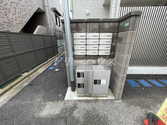 ガレット津田沼のエントランス