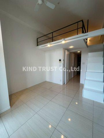 リセス大阪イーストの居間・リビング|ゆったりとしたリビングです